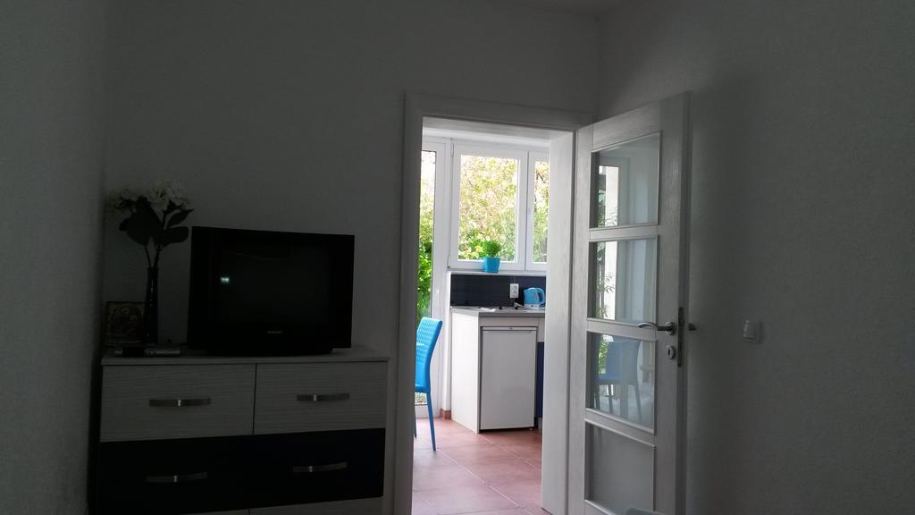 Apartmani Draskovic Petrovac Bagian luar foto