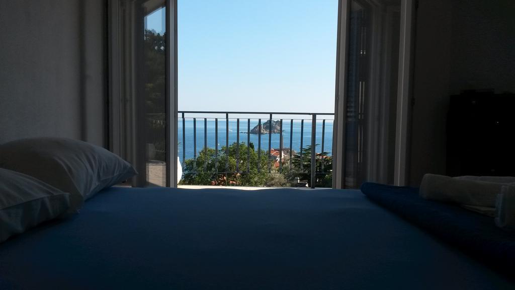 Apartmani Draskovic Petrovac Bagian luar foto