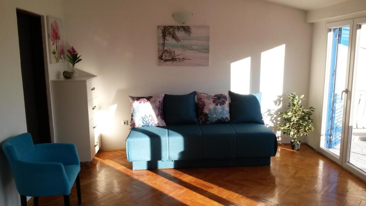 Apartmani Draskovic Petrovac Bagian luar foto